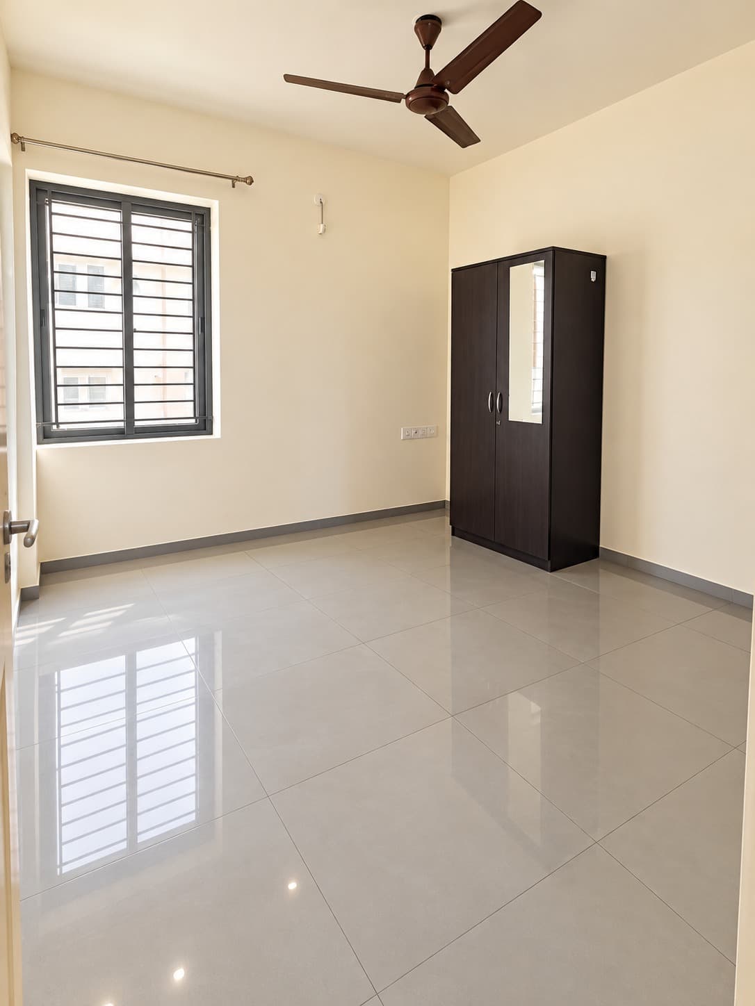 Asset Luminance 2BHK — view 3