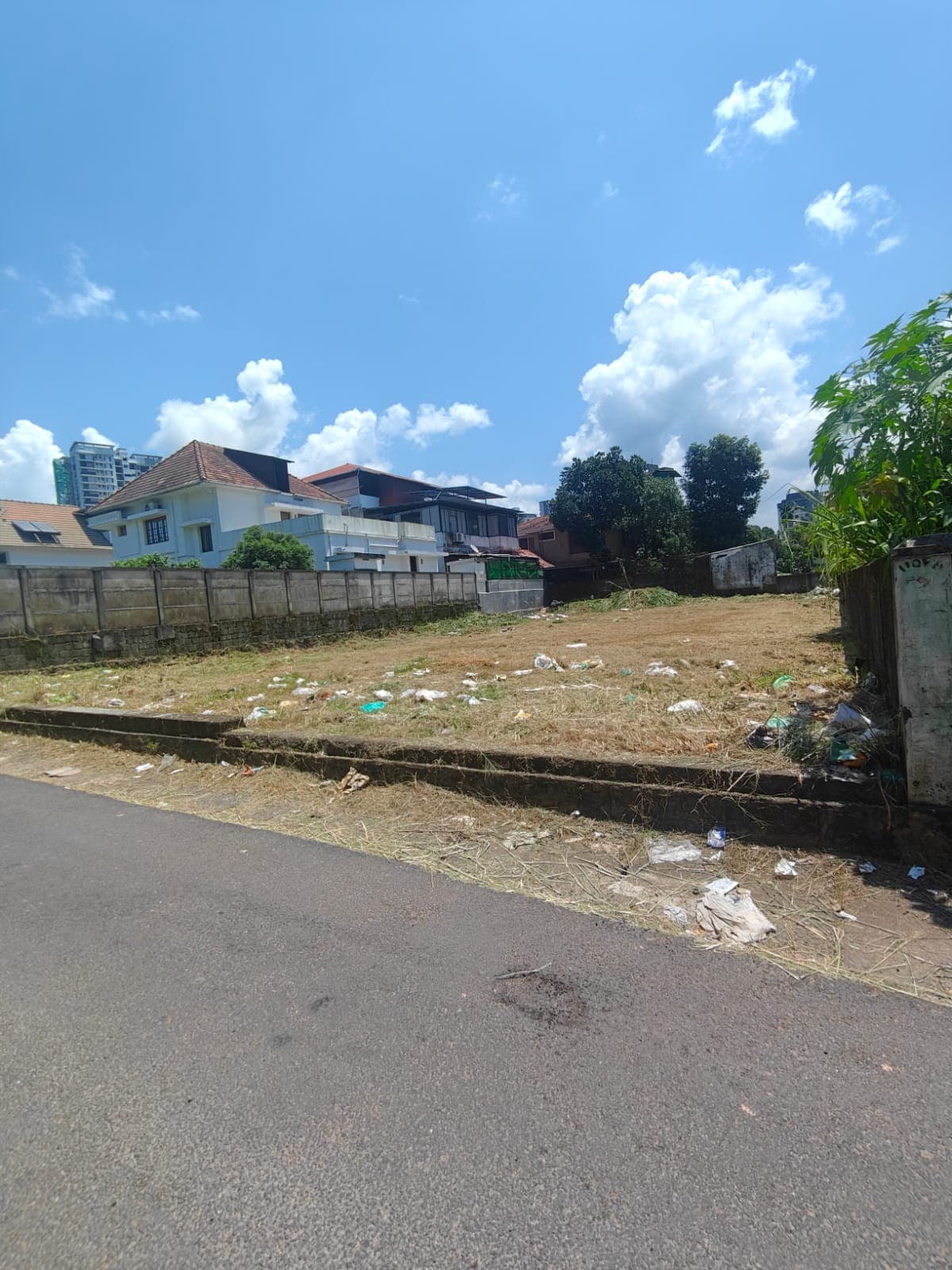 Vazhakala 15 Cent Residential Land — Residential in Vazhakala, Ernakulam